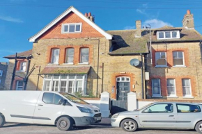 Stunning one bedroom flat